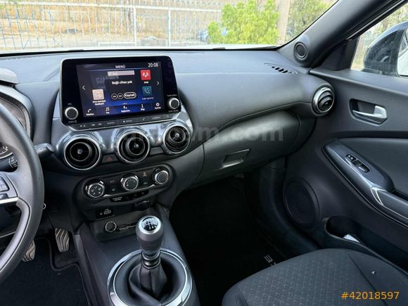 HATASIZ BOYASIZ 60.000 KM EMSALSİZ JUKE