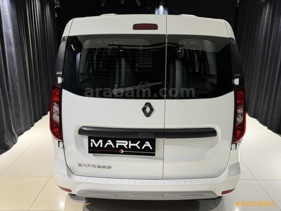 MARKA'DAN 2023 EXPRESS 1.5 DCİ SIFIR AYARINDA BOYASIZ 24.000 KM