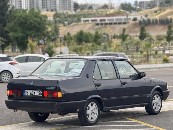 1994 MODEL AİLE ARABASI