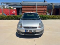 Sahibinden Ford Fiesta 1.4 Comfort 2004 Model