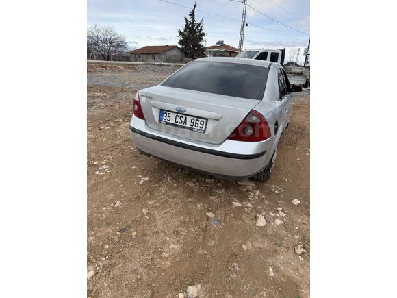 Sahibinden Ford Mondeo 2.0 Ghia 2005 Model 
