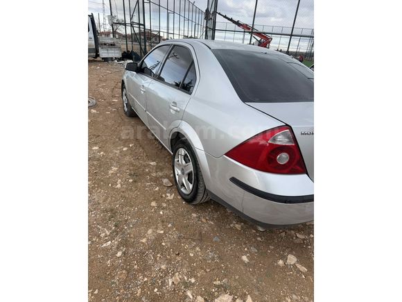 Sahibinden Ford Mondeo 2.0 Ghia 2005 Model 