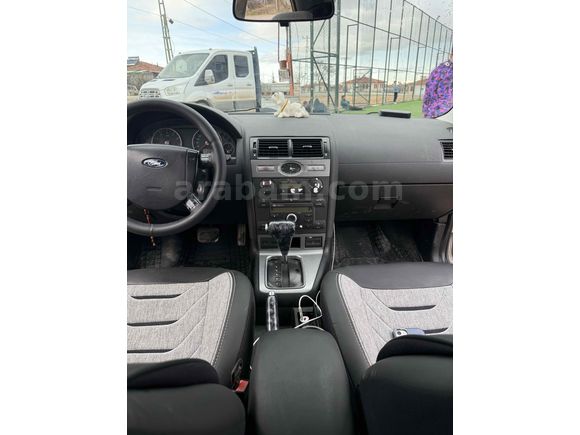 Sahibinden Ford Mondeo 2.0 Ghia 2005 Model 
