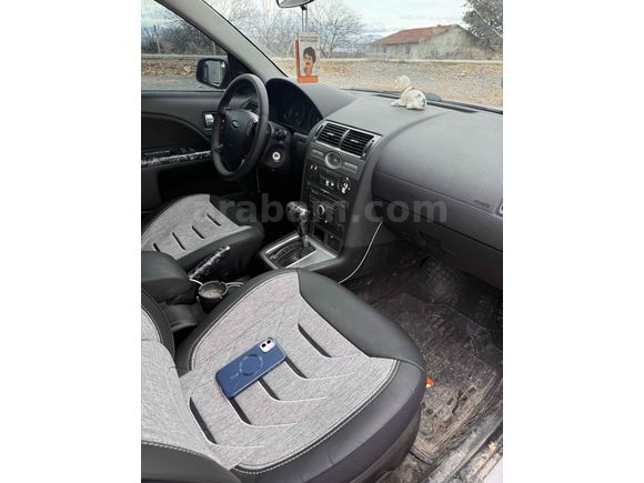 Sahibinden Ford Mondeo 2.0 Ghia 2005 Model 