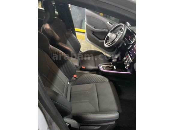 Sahibinden Renault Clio 1.0 TCe Techno Esprit Alpine 2024 Model 