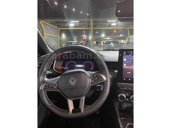 Sahibinden Renault Clio 1.0 TCe Techno Esprit Alpine 2024 Model 