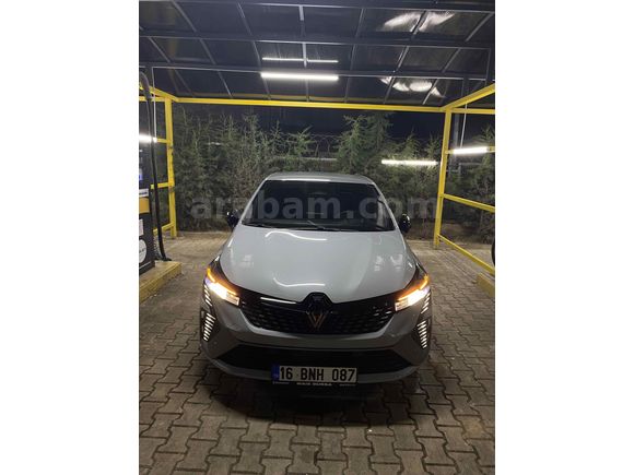 Sahibinden Renault Clio 1.0 TCe Techno Esprit Alpine 2024 Model 