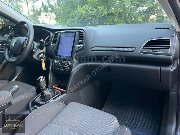 12 TAKSİT BOYASIZ DEĞİŞENSİZ 2020 MODEL RENAULT MEGANE 53 BİN KM