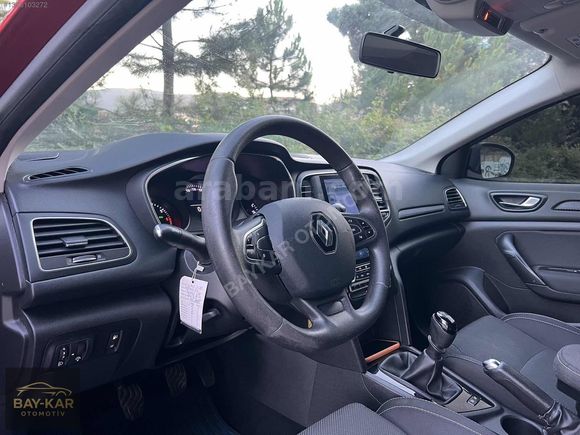 12 TAKSİT BOYASIZ DEĞİŞENSİZ 2020 MODEL RENAULT MEGANE 53 BİN KM