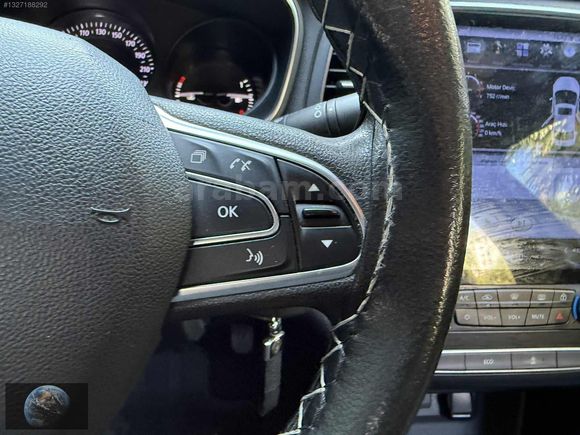 2020 RANAULT MEGANE FULL SEVİS BAKIMLI KREDİ İMKANI