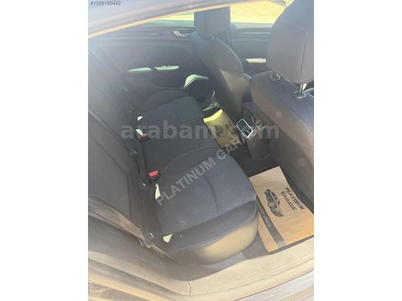 PLATINUM GARAGE'DEN MEGANE 4