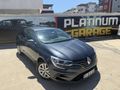 PLATINUM GARAGE'DEN MEGANE 4