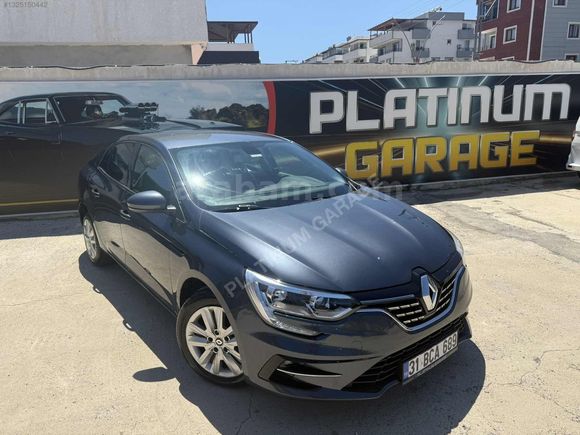 PLATINUM GARAGE'DEN MEGANE 4