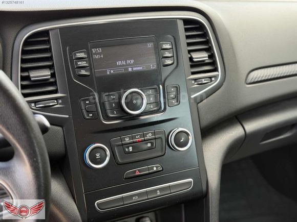 LEYLAK'TAN 2020 RENAULT MEGANE 1.3 TCE JOY DEĞİŞENSİZ