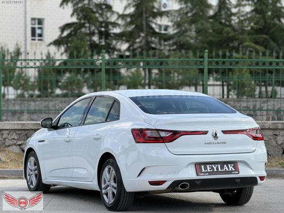LEYLAK'TAN 2020 RENAULT MEGANE 1.3 TCE JOY DEĞİŞENSİZ