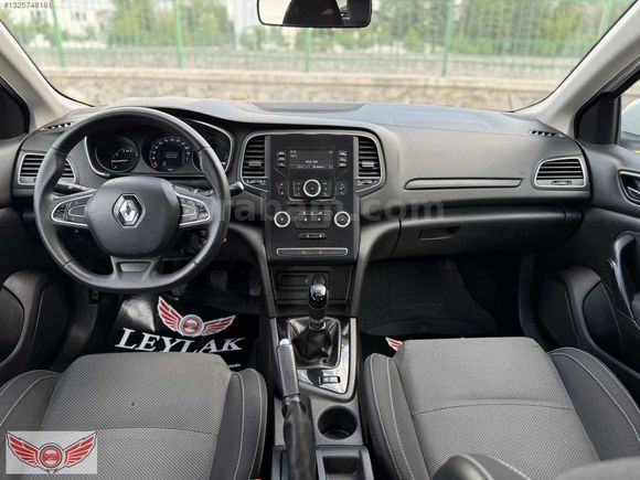 LEYLAK'TAN 2020 RENAULT MEGANE 1.3 TCE JOY DEĞİŞENSİZ