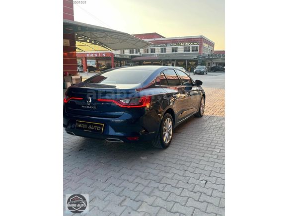 2021 RENAULT MEGANE 1.3 TCe JOY EDC