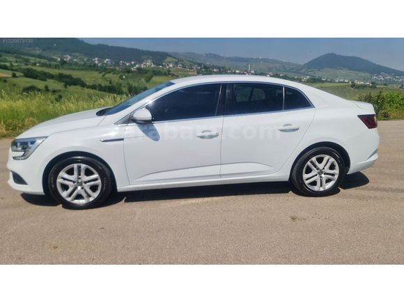 2020 model Megane 1.3 tce joy paket otomatik vites