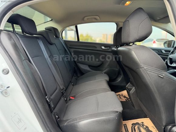 VEDAT AUTO'DAN RENAULT MEGANE