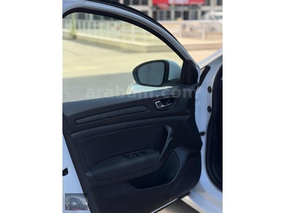 2021_OTOMATİK_1.3 TCE_TESLA_MEGANE_JOY