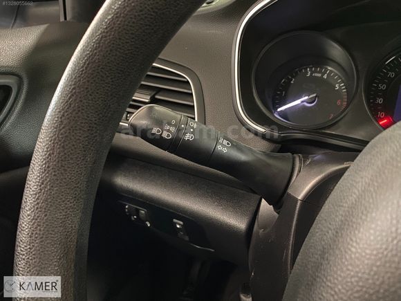 KAMER DEN 2020 MODEL RENAULT MEGANE 1.3 TCE JOY BENZİN MANUEL