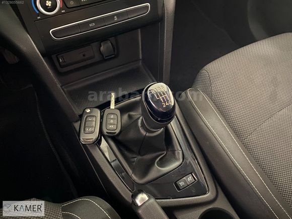 KAMER DEN 2020 MODEL RENAULT MEGANE 1.3 TCE JOY BENZİN MANUEL