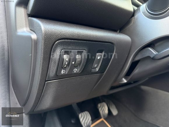 OSMANLI MOTORS"56 BİN KM DE CELİK ÇANTLI TESLA EKRAN