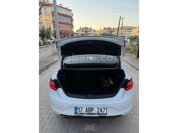 2020 HATASIZ 61 KM MEGANE 4 1.3 TCE