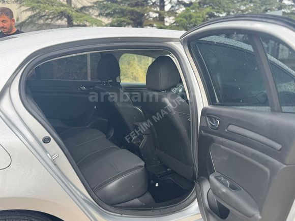 EMSALSİZ TEMİZLİKTE OTOMATİK MEGANE 4