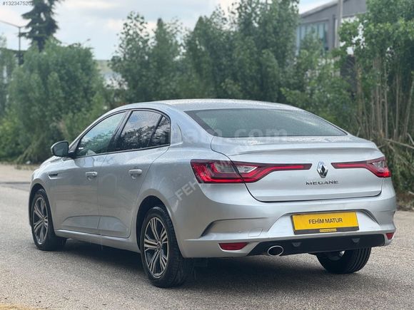 EMSALSİZ TEMİZLİKTE OTOMATİK MEGANE 4