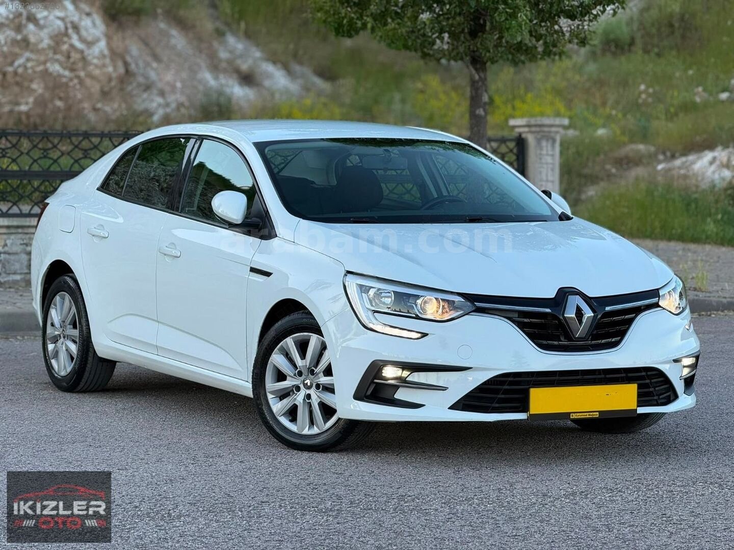 Galeriden Renault Megane 1.3 TCe Joy 2021 Model Sivas 95.000 km Beyaz 5