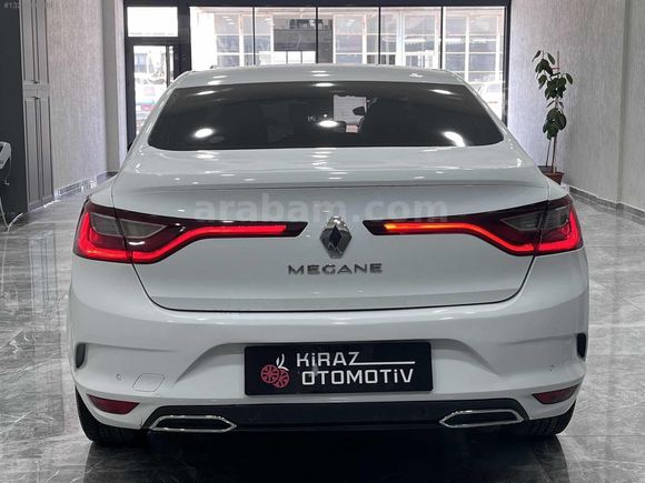 Renault Megane 1.3 TCe Joy EDC Otomatik