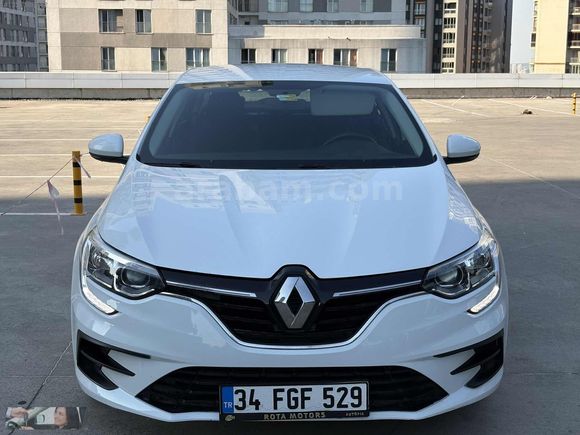 2022 MODEL 87.000 KMDE DEĞİŞENSİZ SERVİS BAKIMLI MEGANE JOY
