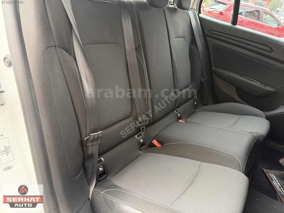 SERHAT AUTO'DAN 2021 MODEL RENAULT MEGANE 1.3TCe