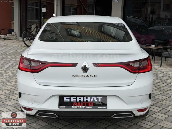 SERHAT AUTO'DAN 2021 MODEL RENAULT MEGANE 1.3TCe