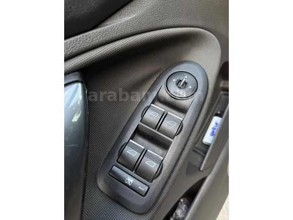 Sahibinden Ford Kuga 2.0 TDCi Titanium 2011 Model 