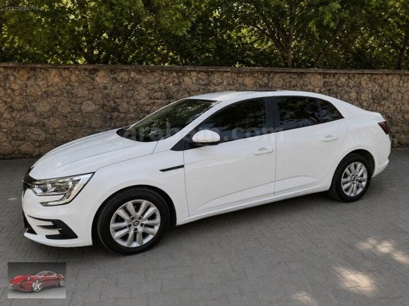 2021 MEGANE 1.3 TCe JOY EDC OTOMATİK