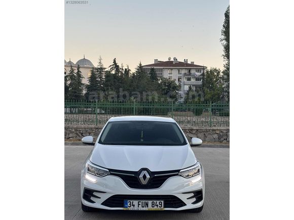 ZEYMİR DEN DÜŞÜK KM MEGANE