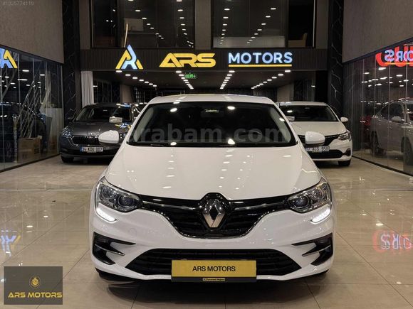 ARS'DEN 2022 MEGANE 1.3 TCE JOY TESLA EKRAN GERİ GÖRÜŞ