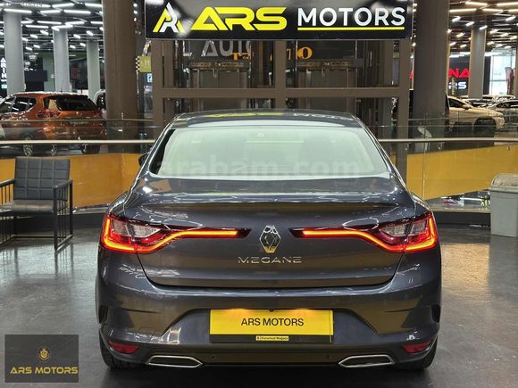 ARS'DEN 2021 MEGANE 1.3 TCE JOY TESLA EKRAN-100.000 KM