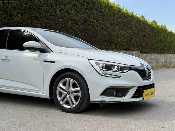 2020 MEGANE 1.3 TCe EDC HATASIZ BOYASIZ TESLA EKRAN