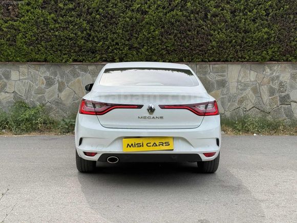 2020 MEGANE 1.3 TCe EDC HATASIZ BOYASIZ TESLA EKRAN