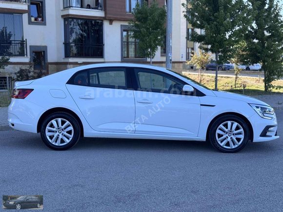 Beta 2022 MEGANE 1.3 TCE BOYASIZ TRAMERSİZ SİS+P SENSÖR