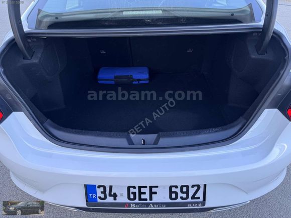 Beta 2022 MEGANE 1.3 TCE BOYASIZ TRAMERSİZ SİS+P SENSÖR