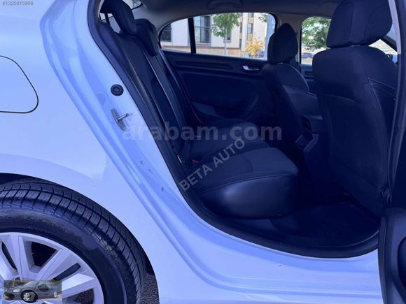 Beta 2022 MEGANE 1.3 TCE BOYASIZ TRAMERSİZ SİS+P SENSÖR