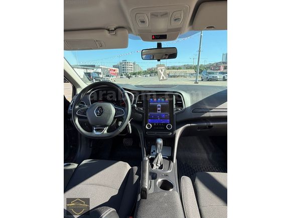 2022 MODEL MEGANE 1.3 TCE JOY EDC 40 BİN KM