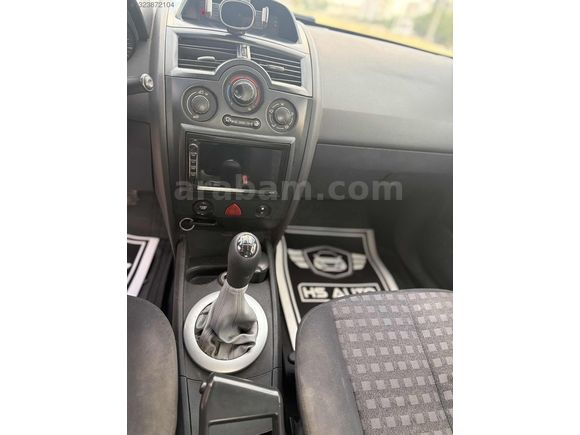 HS AUTO 'DAN 2008 MODEL MEGANE 2 MANUEL KLİMALI