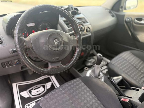 HS AUTO 'DAN 2008 MODEL MEGANE 2 MANUEL KLİMALI