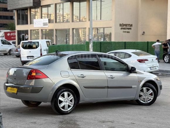 BAHAR AUTO'DAN HATASIZ MEGANE TARİHTEN BİR YAPRAK