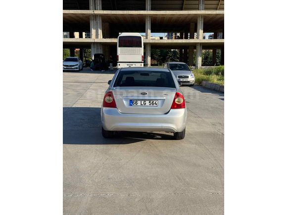 Sahibinden Ford Focus 1.6 TDCi Comfort 2011 Model 